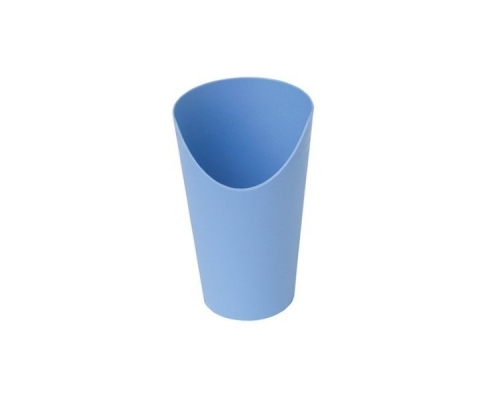 Trinkbecher mit Nasenausschnitt